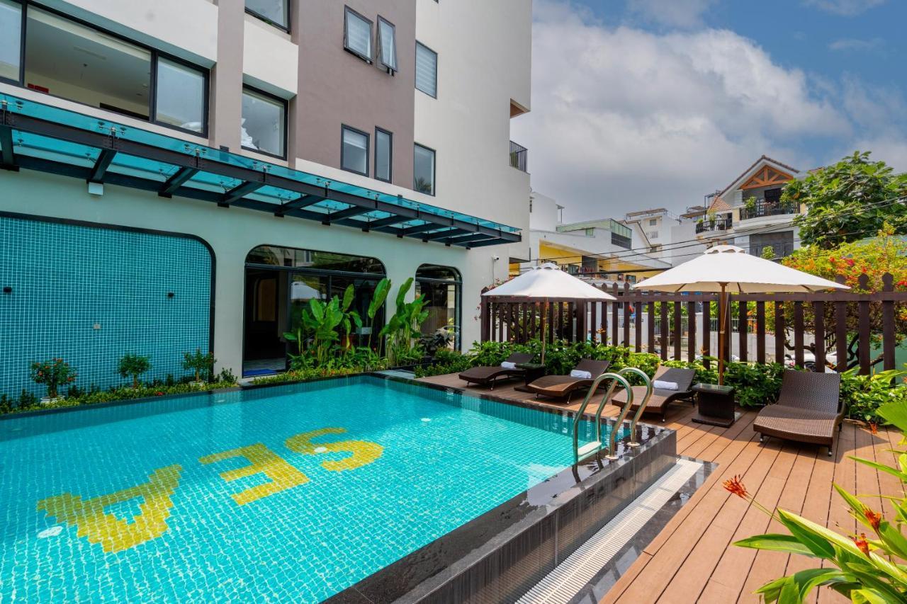 Sea Breeze Condotel Danang Eksteriør billede